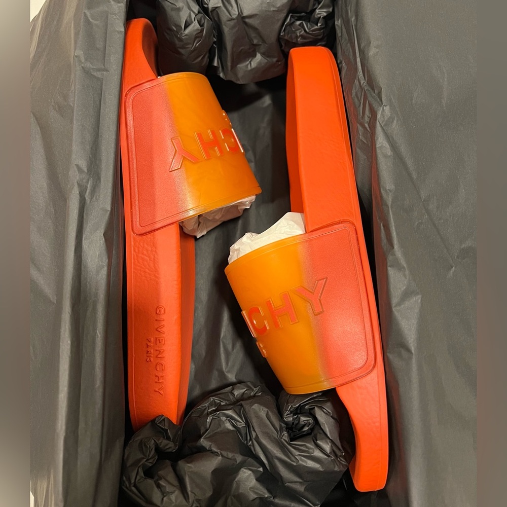 Men’s Givenchy Slides (EUR: 43) (Neon Orange)